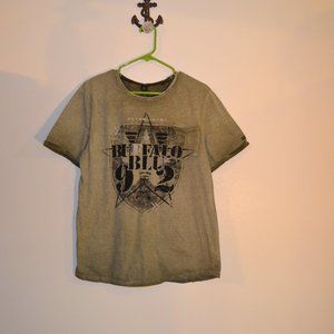 4for$20🤑 Buffalo blu, tan T shirt large